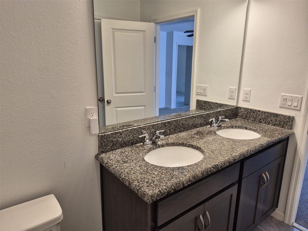 Image 7 of property listing at 4811 RIGGING STREET, Haines City, FL 33844