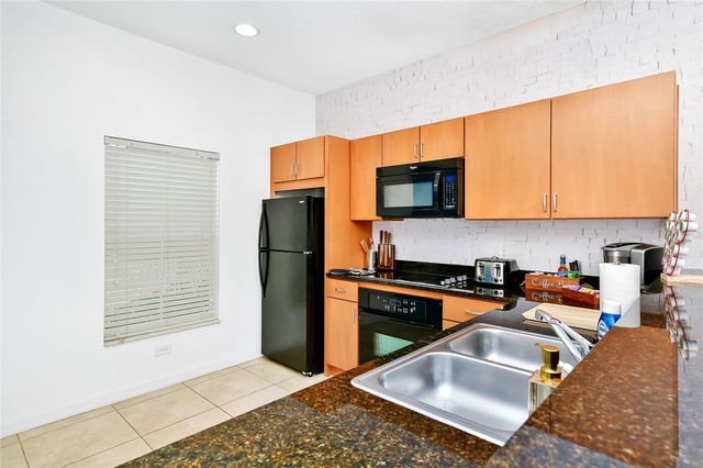 3012 SECRET LAKE DRIVE, Kissimmee, FL 34747