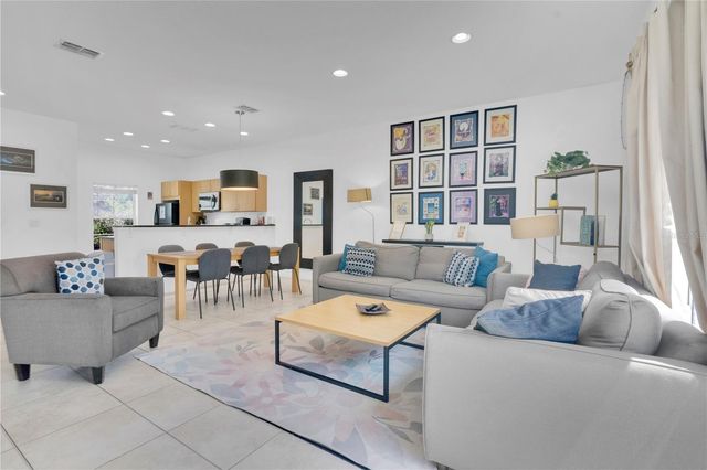 3012 SECRET LAKE DRIVE, Kissimmee, FL 34747