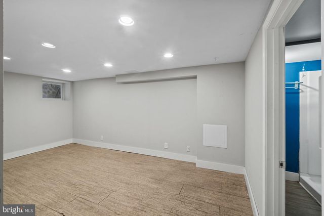2920 WYMAN PKWY, Baltimore, MD 21211