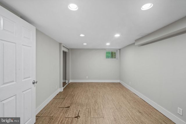 2920 WYMAN PKWY, Baltimore, MD 21211