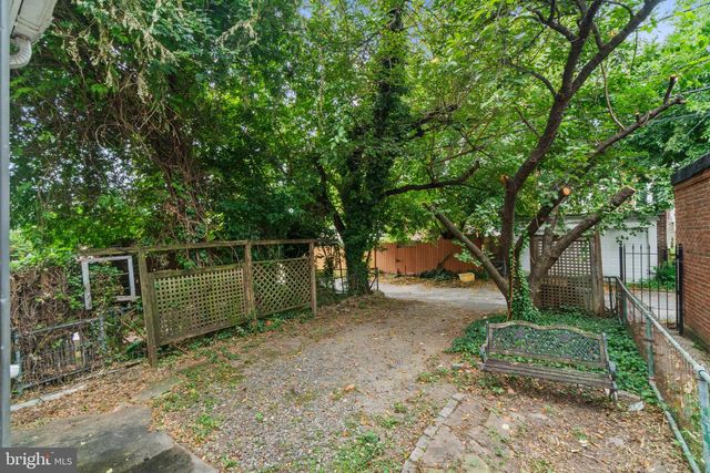 2920 WYMAN PKWY, Baltimore, MD 21211