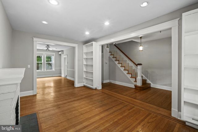 2920 WYMAN PKWY, Baltimore, MD 21211