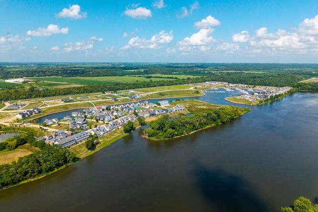 17 Windward Way, Ottawa, IL 61350