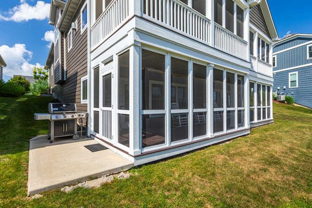 17 Windward Way, Ottawa, IL 61350