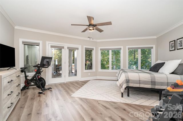 136 Lakeview Shores Loop, Mooresville, NC 28117