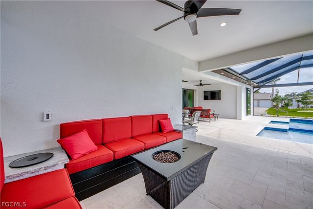 2628 SW 53rd LN, Cape Coral, FL 33914