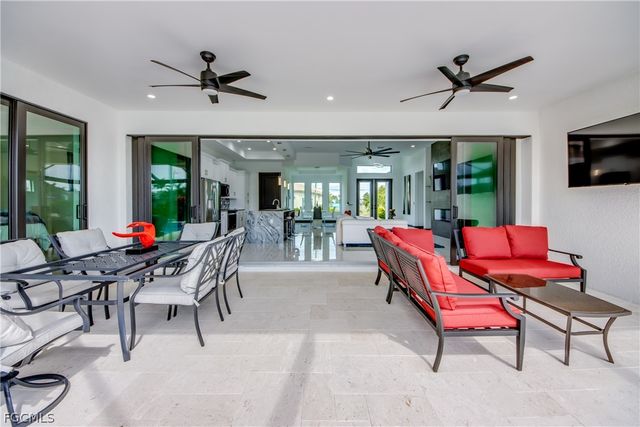 2628 SW 53rd LN, Cape Coral, FL 33914