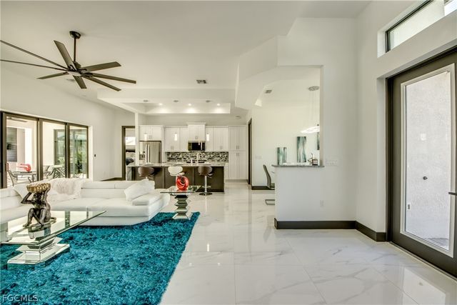 2628 SW 53rd LN, Cape Coral, FL 33914