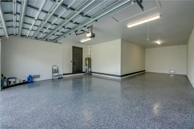 2628 SW 53rd LN, Cape Coral, FL 33914