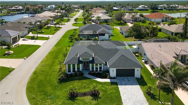 2628 SW 53rd LN, Cape Coral, FL 33914