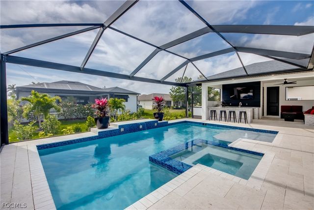 2628 SW 53rd LN, Cape Coral, FL 33914