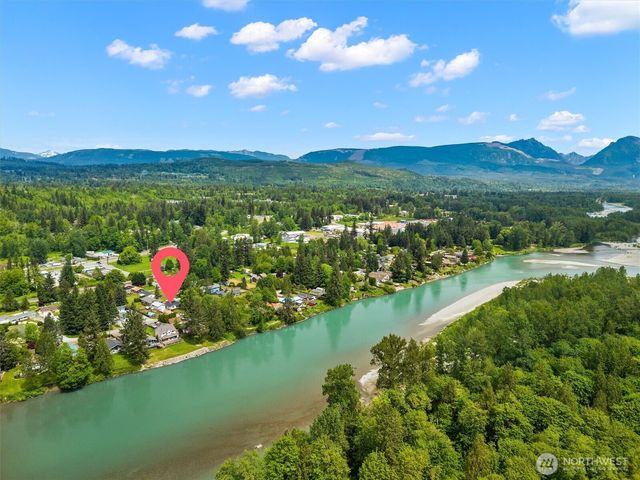 917 Dyer Road, Sultan, WA 98294
