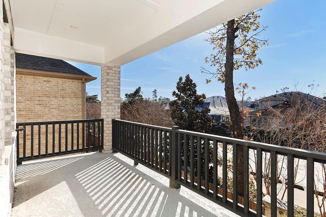 543 Kingston Lane, Shenandoah, TX 77384