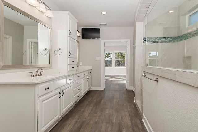 543 Kingston Lane, Shenandoah, TX 77384