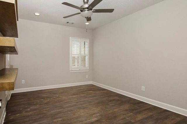 543 Kingston Lane, Shenandoah, TX 77384