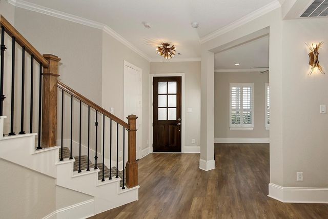 543 Kingston Lane, Shenandoah, TX 77384