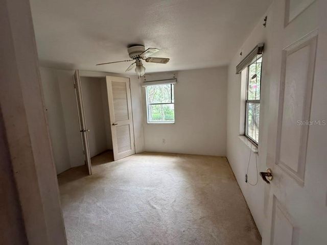 27416 WALNUT AVENUE, Okahumpka, FL 34762