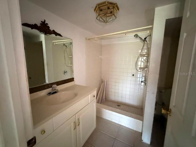 27416 WALNUT AVENUE, Okahumpka, FL 34762
