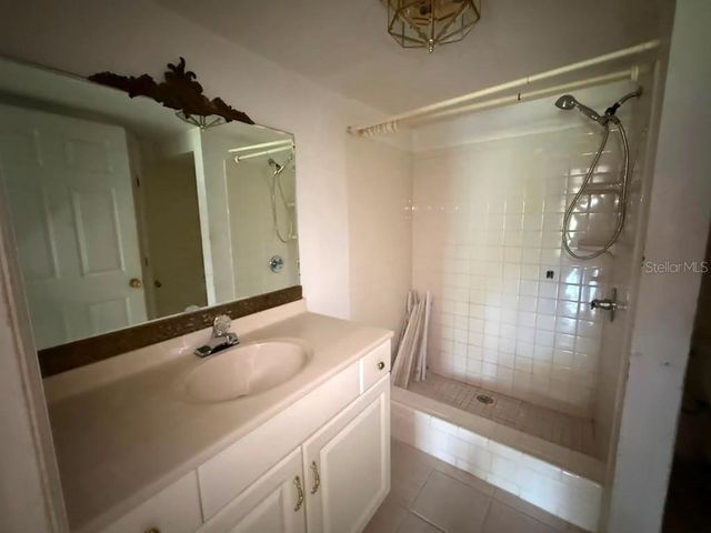 27416 WALNUT AVENUE, Okahumpka, FL 34762