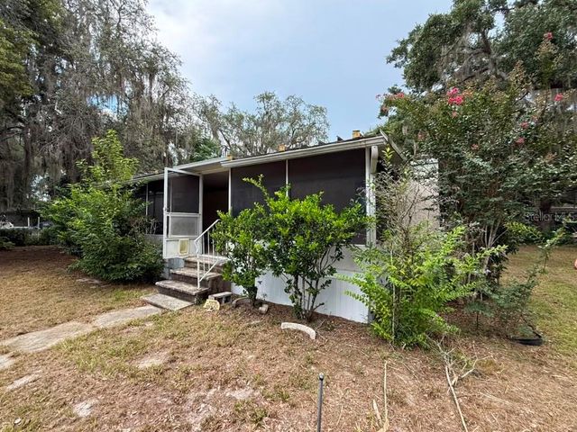27416 WALNUT AVENUE, Okahumpka, FL 34762
