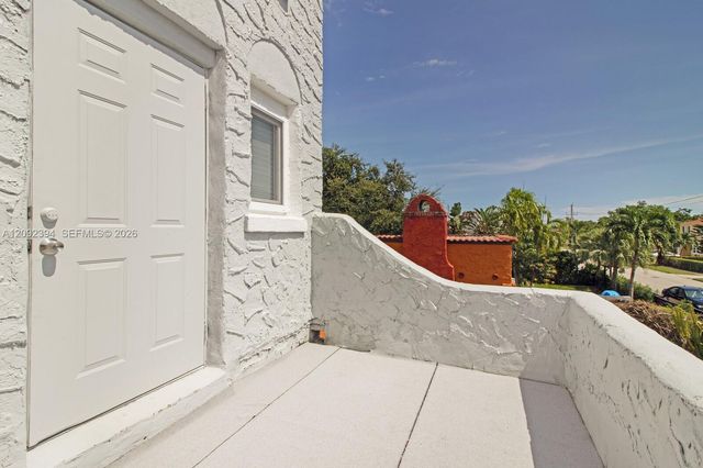 327 SW 20th Street, Fort Lauderdale, FL 33315