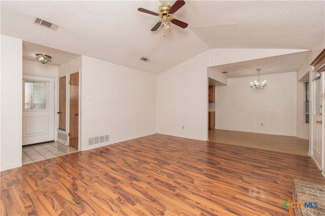 2012 Starlight Drive, Killeen, TX 76543