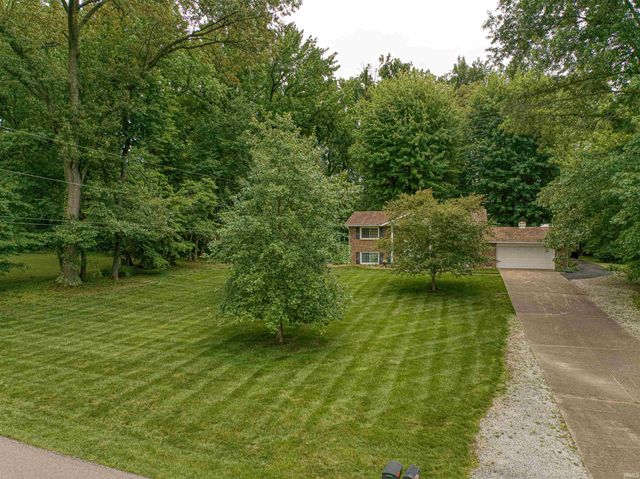 8177 Angel Drive, Newburgh, IN 47630