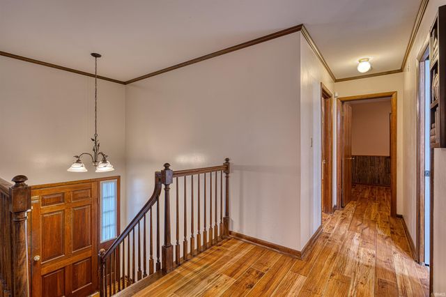 8177 Angel Drive, Newburgh, IN 47630
