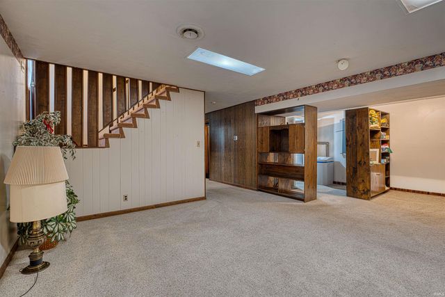 8177 Angel Drive, Newburgh, IN 47630