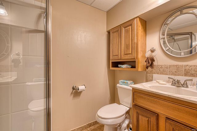 8177 Angel Drive, Newburgh, IN 47630