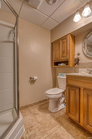 8177 Angel Drive, Newburgh, IN 47630