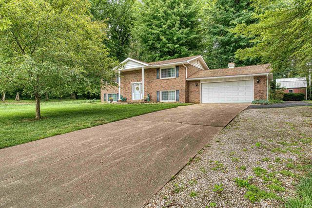 8177 Angel Drive, Newburgh, IN 47630