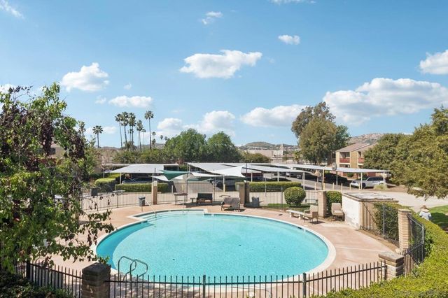 475 N Midway Dr 254, Escondido, CA 92027