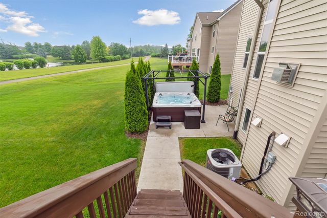 8933 Ringneck Drive, Ypsilanti, MI 48197