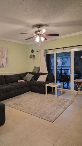 2486 Centergate Dr 203, Miramar, FL 33025