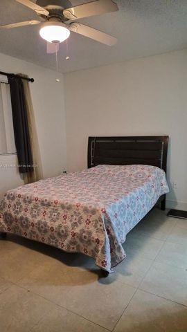 2486 Centergate Dr 203, Miramar, FL 33025