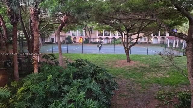 2486 Centergate Dr 203, Miramar, FL 33025