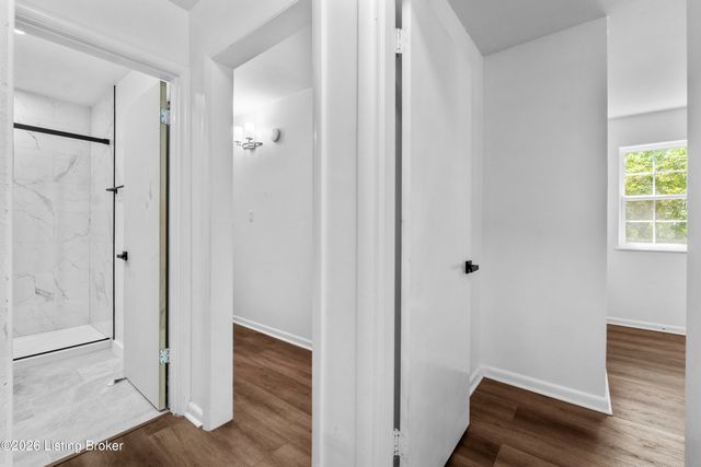 5413 Minyard Dr, Louisville, KY 40219