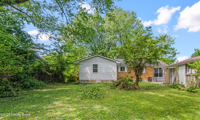 5413 Minyard Dr, Louisville, KY 40219