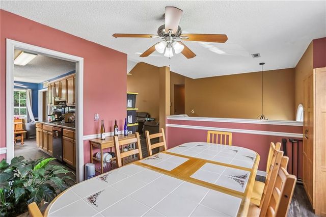 25 Sunset Ridge Drive, Newnan, GA 30263