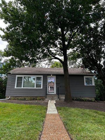 143 Congress Street, Villa Park, IL 60181