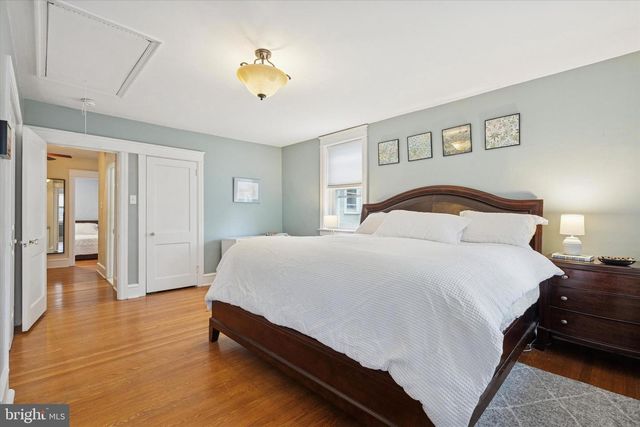 28 CHATHAM RD, Ardmore, PA 19003