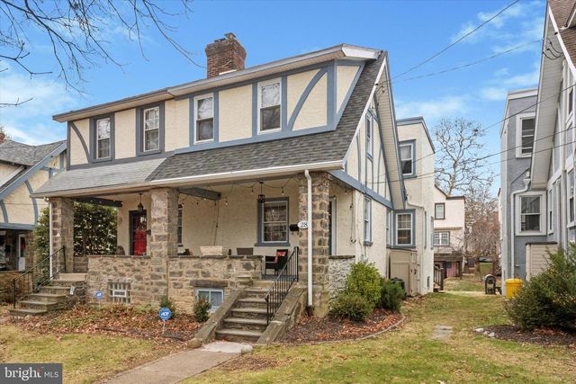 28 CHATHAM RD, Ardmore, PA 19003