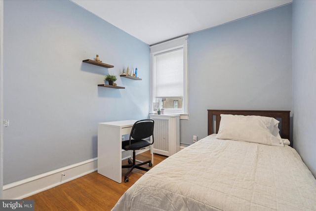 28 CHATHAM RD, Ardmore, PA 19003