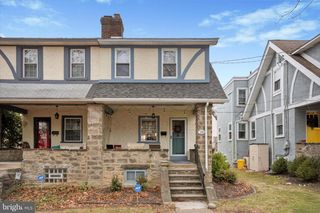 28 CHATHAM RD, Ardmore, PA 19003