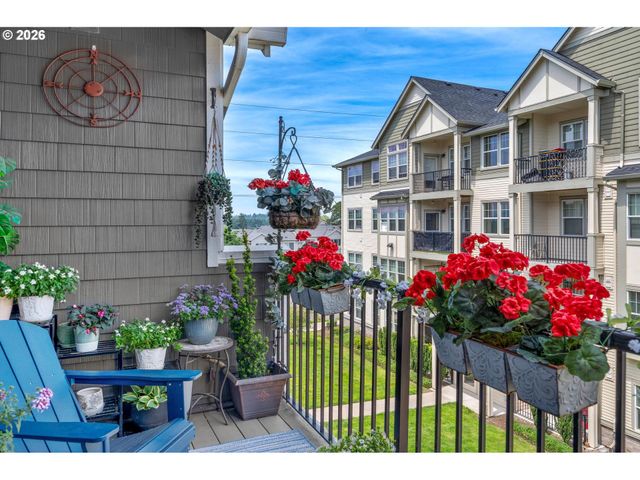 17181 Sw SNOWDALE St 306, Beaverton, OR 97007