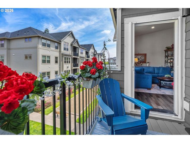 17181 Sw SNOWDALE St 306, Beaverton, OR 97007