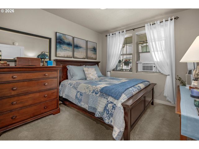 17181 Sw SNOWDALE St 306, Beaverton, OR 97007