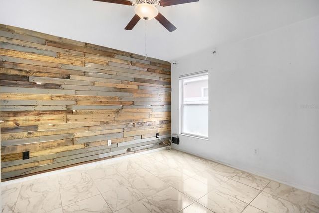 701 PERIWINKLE POINTE PLACE, Seffner, FL 33584